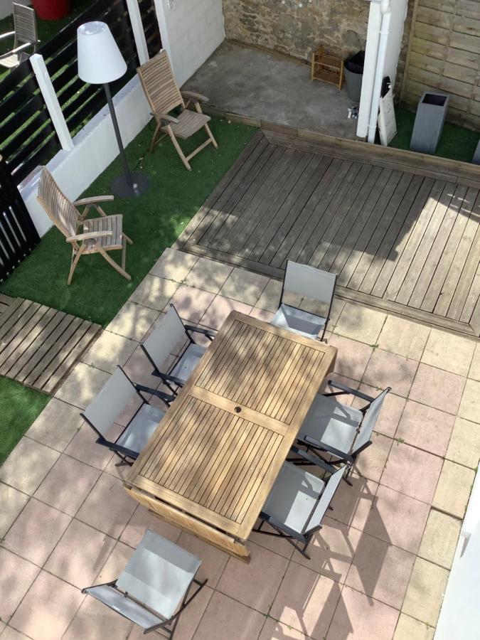 Gites Le 19 Wimille Exteriör bild